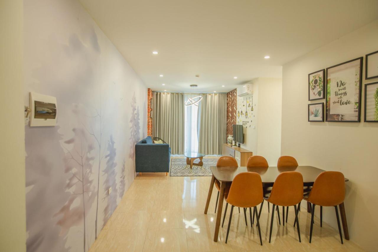 Homestay 3 phòng ngủ VIEW BIỂN chung cư Newlife Tower Ha Long Esterno foto