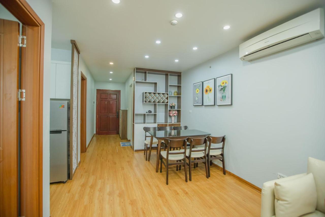 Homestay 3 phòng ngủ VIEW BIỂN chung cư Newlife Tower Ha Long Esterno foto