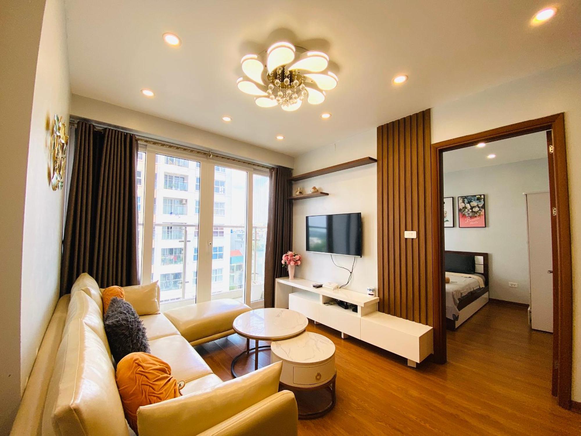 Homestay 3 phòng ngủ VIEW BIỂN chung cư Newlife Tower Ha Long Esterno foto