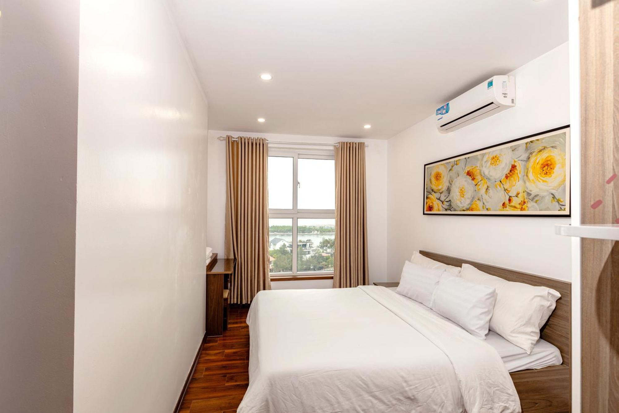 Homestay 3 phòng ngủ VIEW BIỂN chung cư Newlife Tower Ha Long Esterno foto