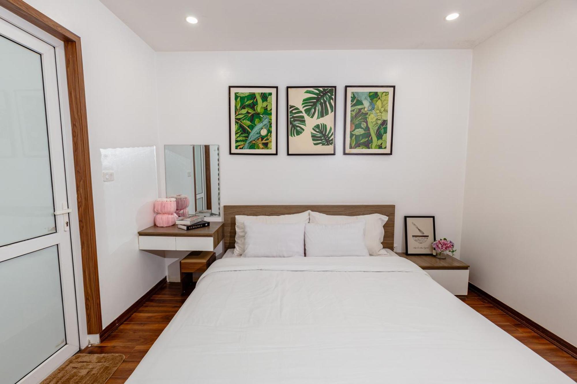 Homestay 3 phòng ngủ VIEW BIỂN chung cư Newlife Tower Ha Long Esterno foto